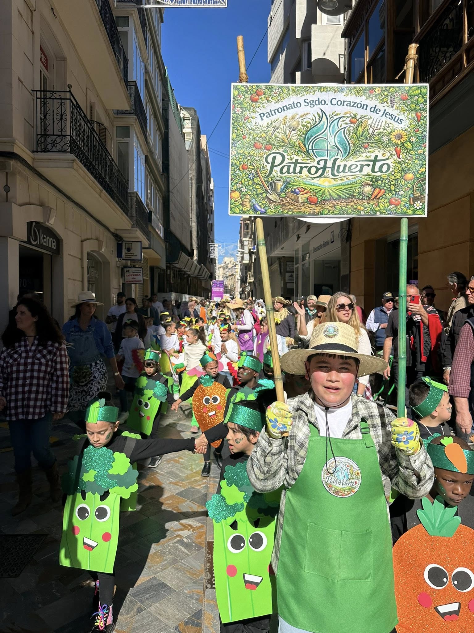 Participación en el Pasacalles de Carnaval Escolar de Cartagena 2026